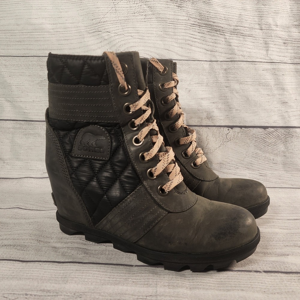 Sorel Lexie Women's 8 Wedge Boots Ash Brown Black Quilted Waterproof NL3375-026